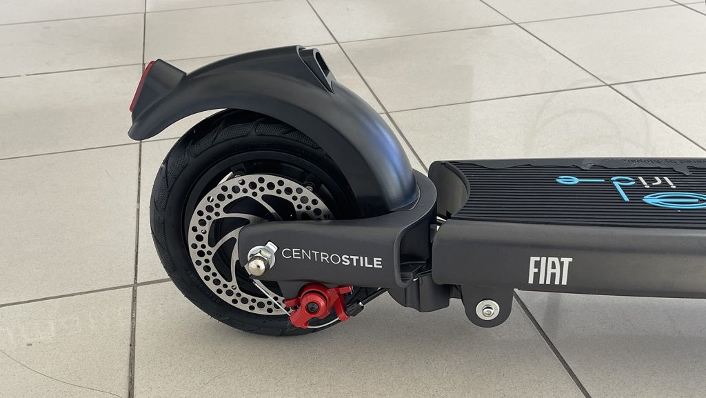 Fiat '24 500 Iride eScooter | Cloud Gray + Domestic Charger EU