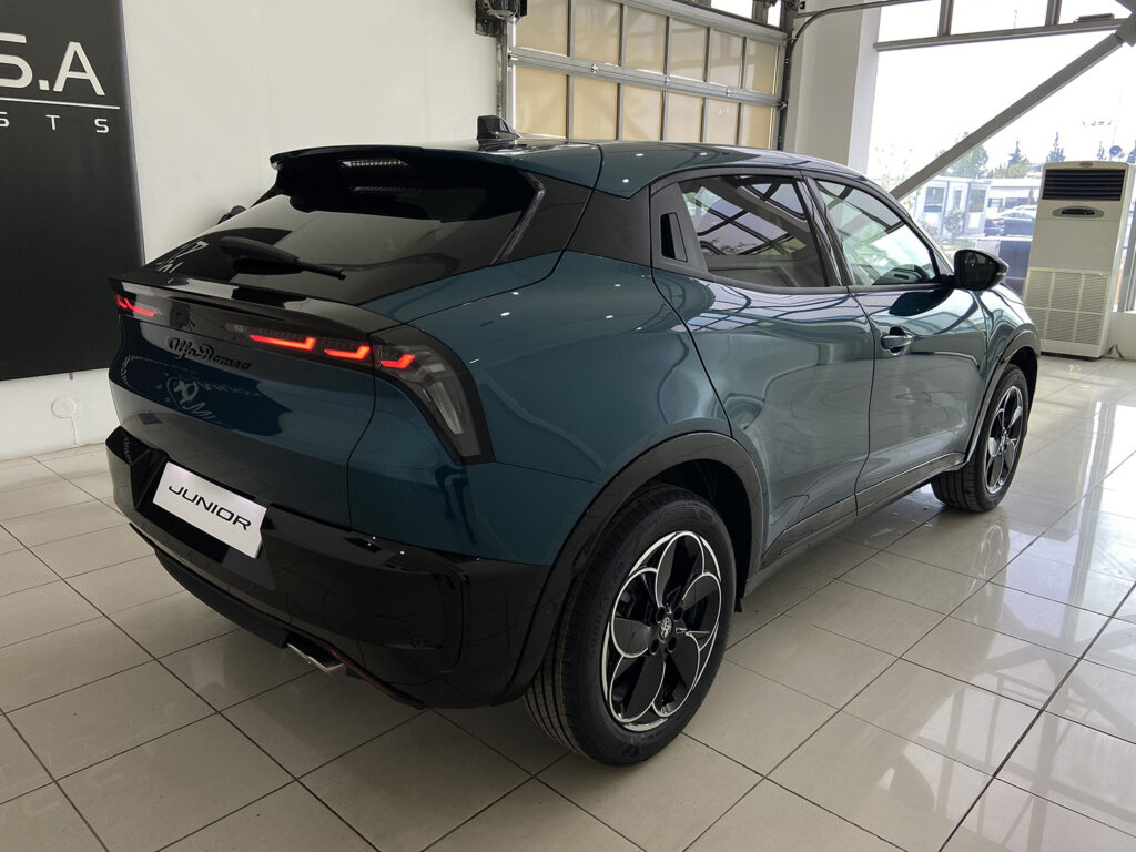 Alfa Romeo Junior 2026 Ibrida Ti 145Hp Auto Navi LED 8 Χρόνια Εγγύηση & Οδική